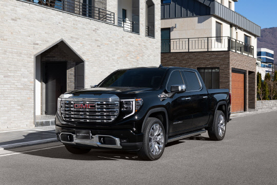 GMC 시에라 드날리. GM 한국사업장 제공